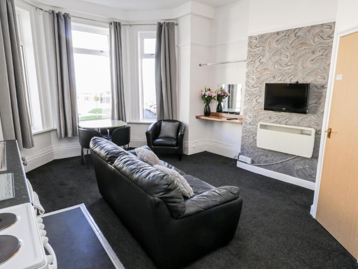 Mowbray 4 Apartment Bridlington Exterior photo